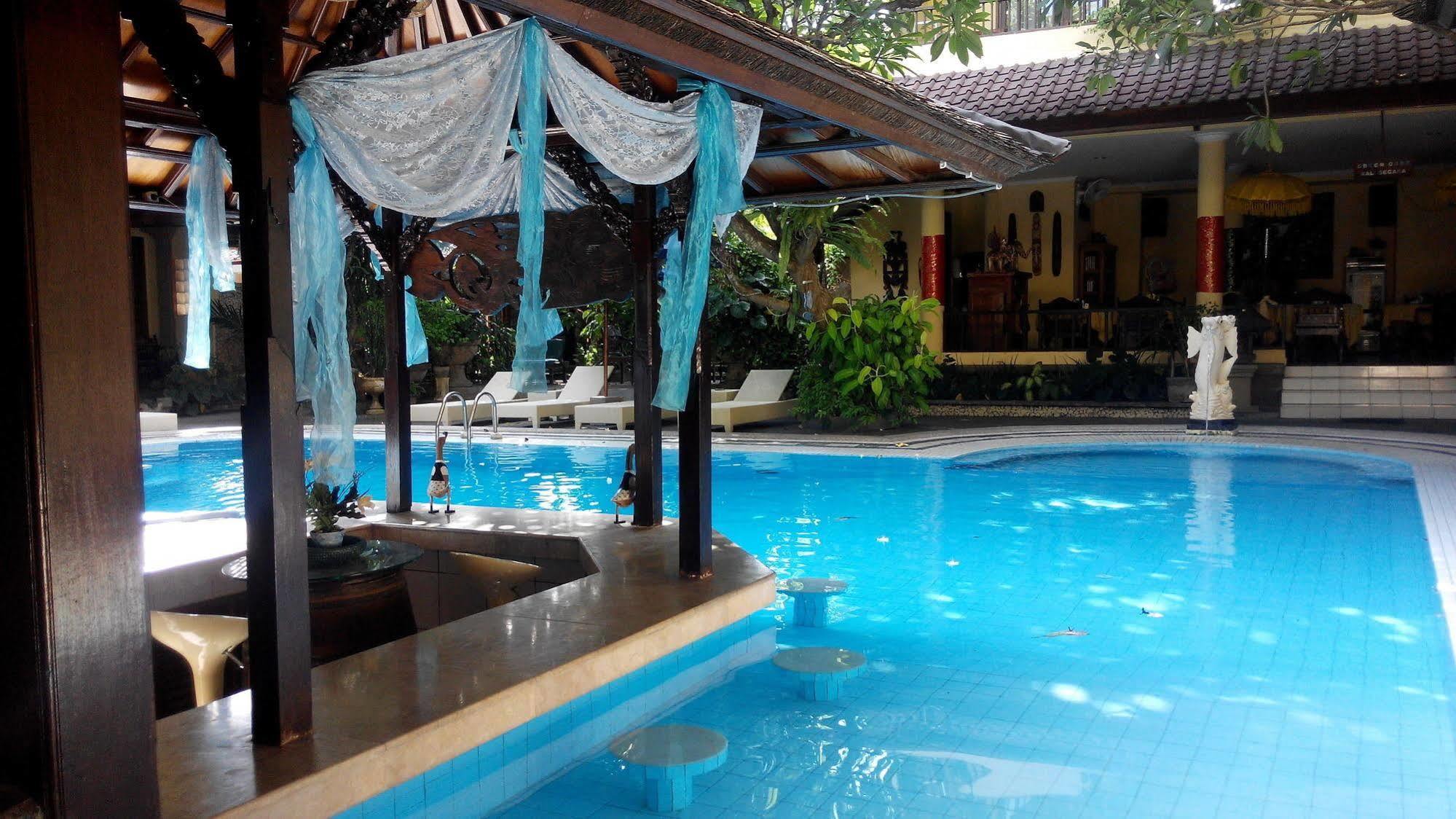 Bali Segara Hotel Кута Экстерьер фото